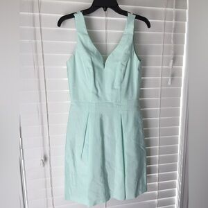 Weddington Way Elegant Mint Green Sleeveless Dress size 6